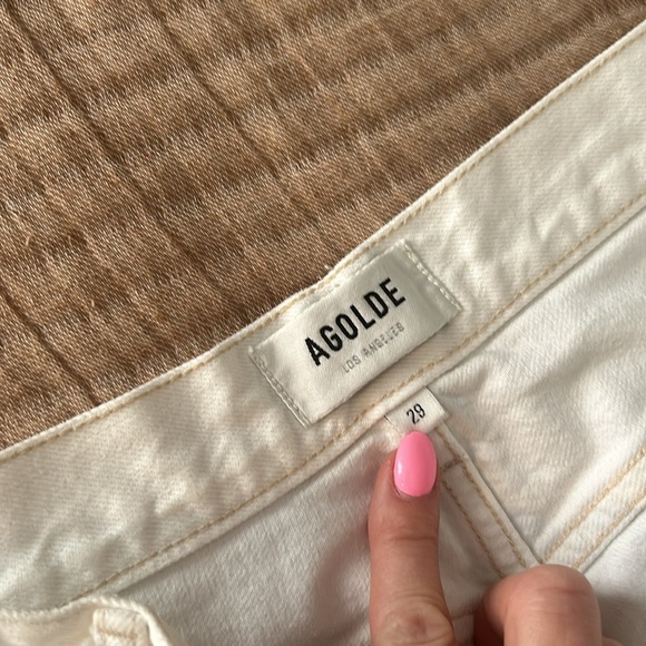 AGOLDE STRAIGHT LEG JEAN IN NATURAL WITH RIPPED KBEES AND BUTTON FLY - Picture 5 of 5